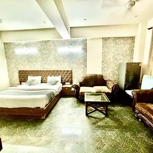 Hotel Pushpanjali, New Delhi